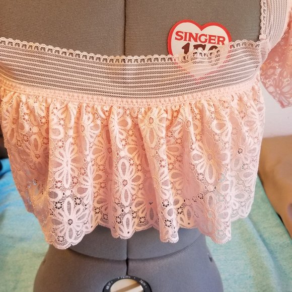 NWT Victoria's Secret Pink Lace Bralette Lrg SOFT! - Picture 3 of 14